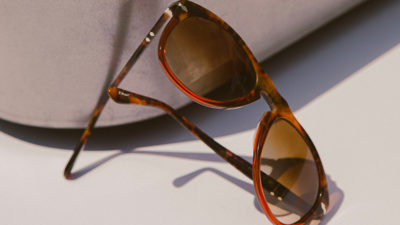 Occhiali da sole Persol, un classico senza tempo.